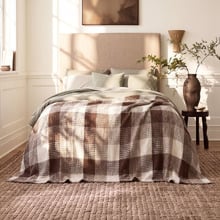 Ferice Yarn-Dyed Washed Cotton Waffle Blanket